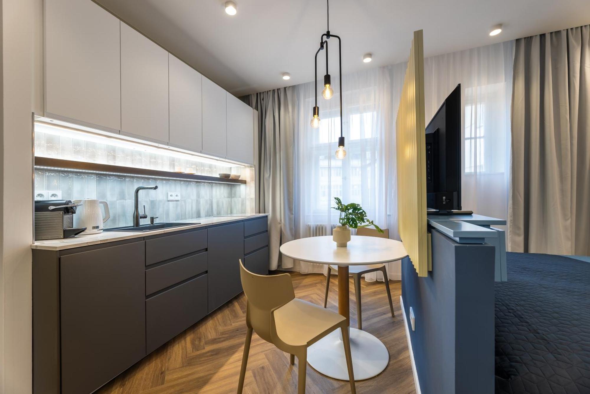 Design Close To Wenceslas Square With Ac